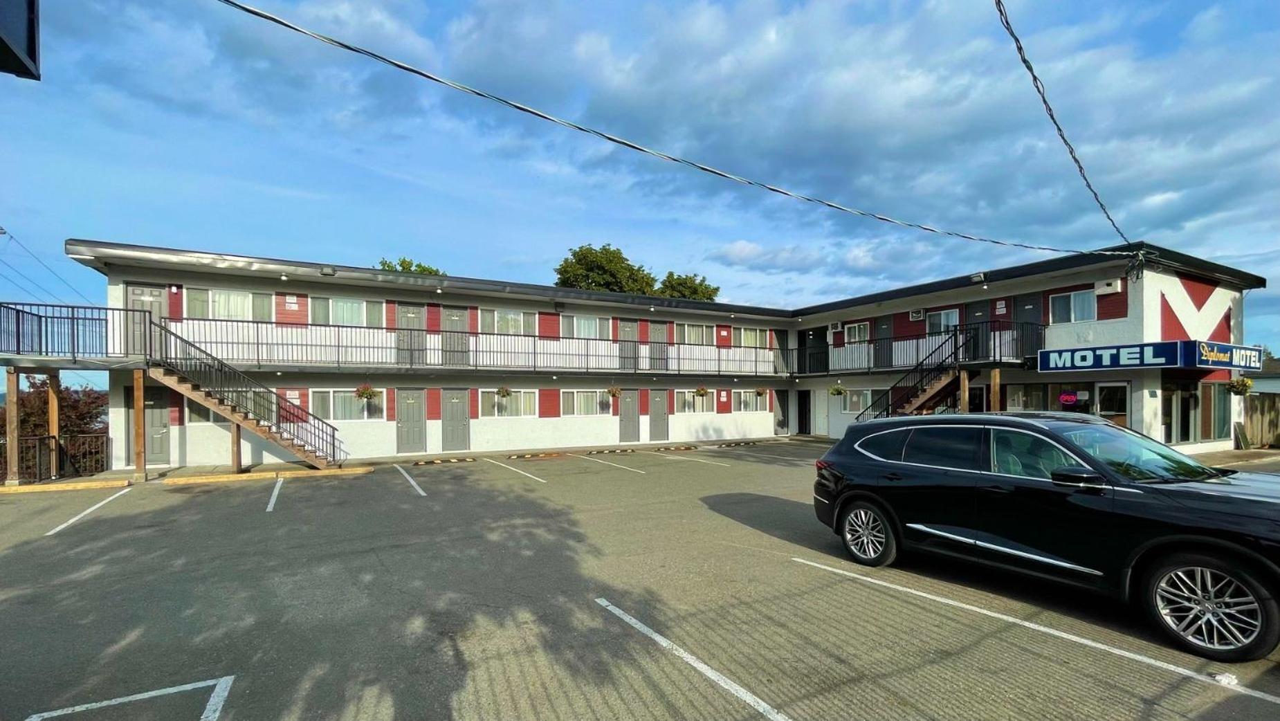Diplomat Motel Нанаймо Екстер'єр фото